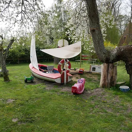 Apartman Naschkatze Usedom Mit Garten, Ruhe & Blick Auf Den Wieck In *